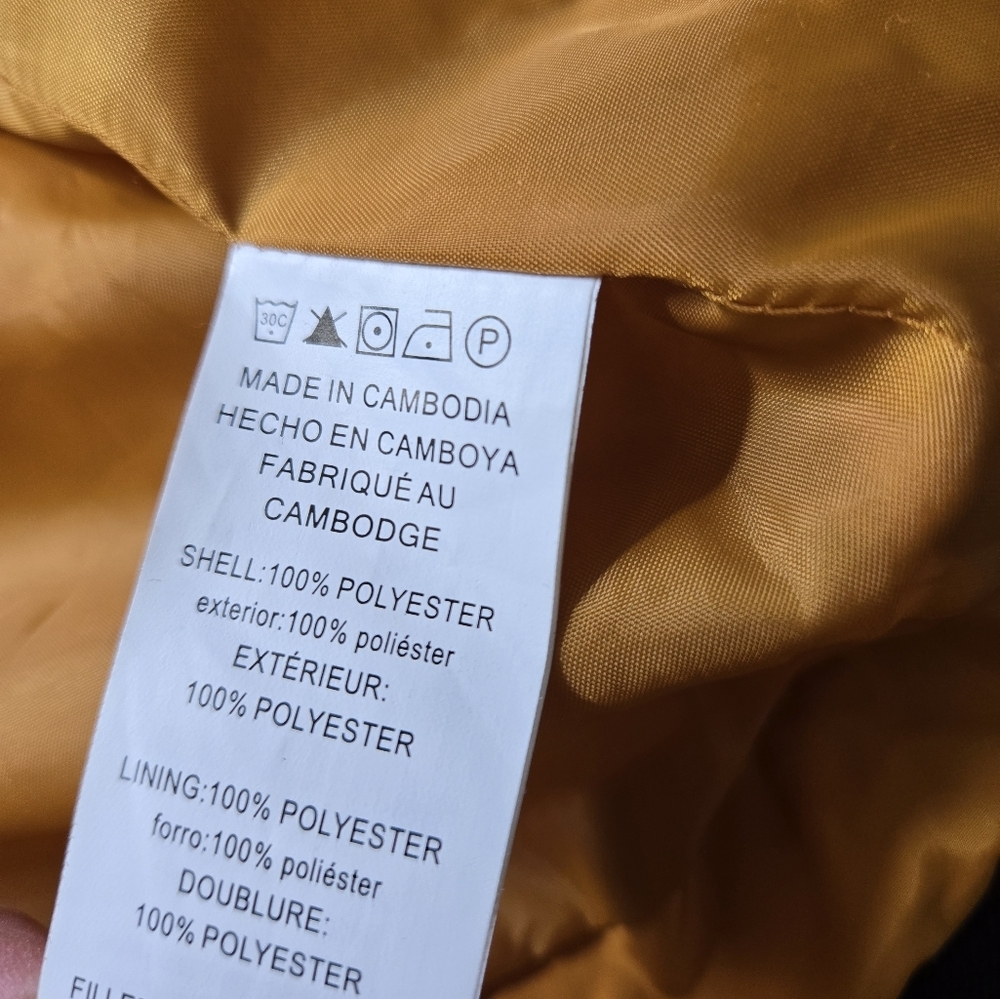 MICHAEL KORS Mustard Yellow Quilted Vest With Gold Snap Buttons. Size Medium - Picture 9 of 12